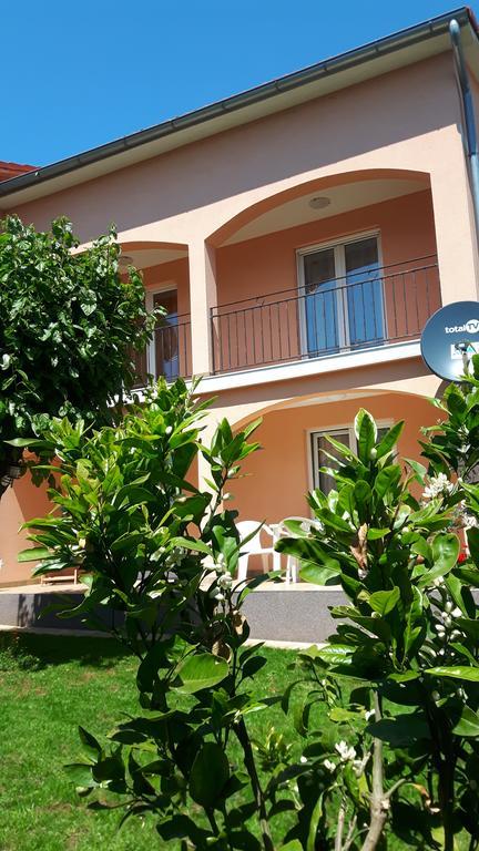 Apartment Ivan Porec Exterior photo