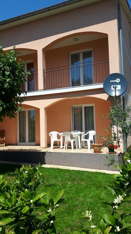 Apartment Ivan Porec Exterior photo
